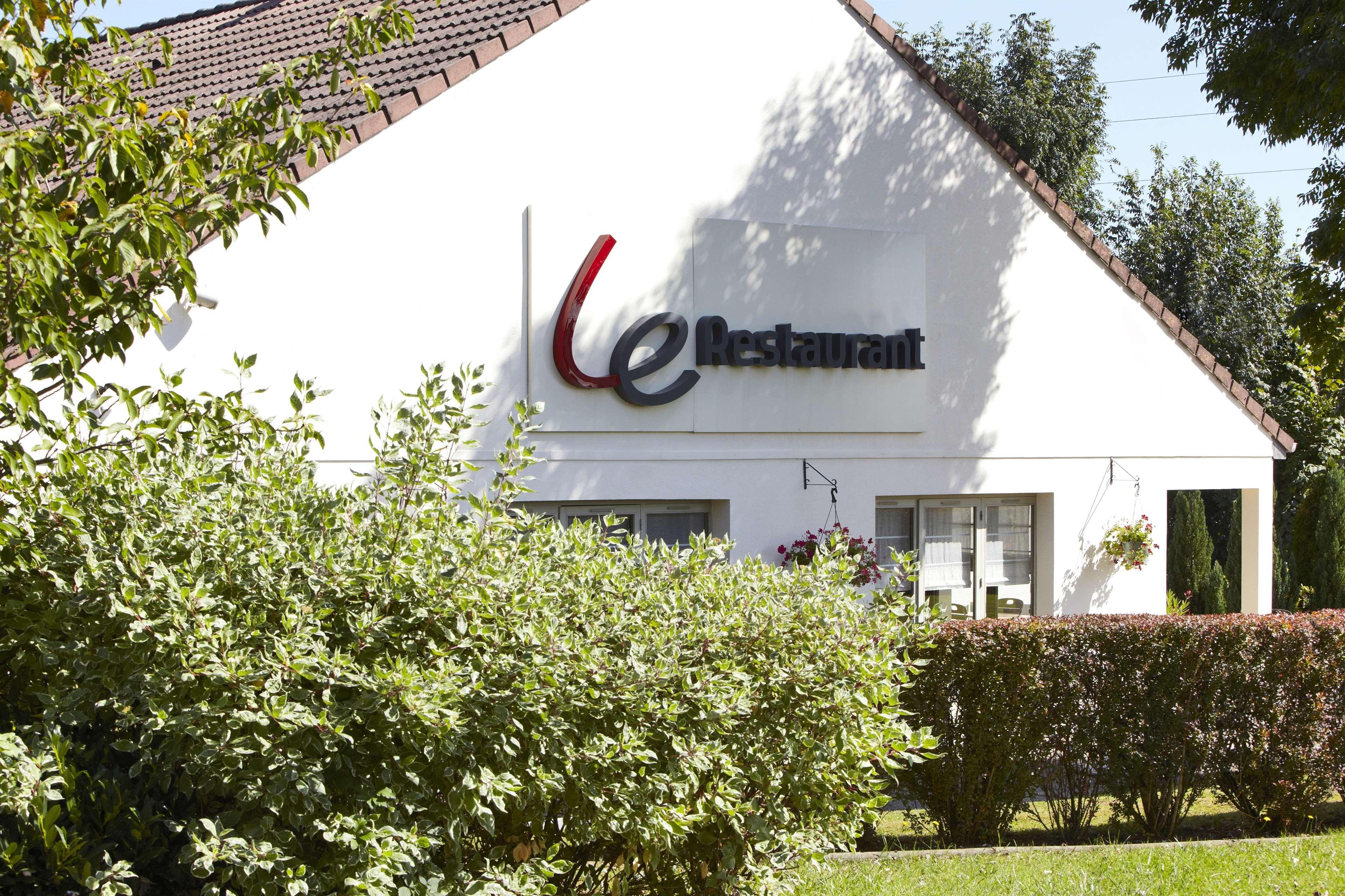 Campanile Montbeliard - Sochaux Hotel Exterior photo