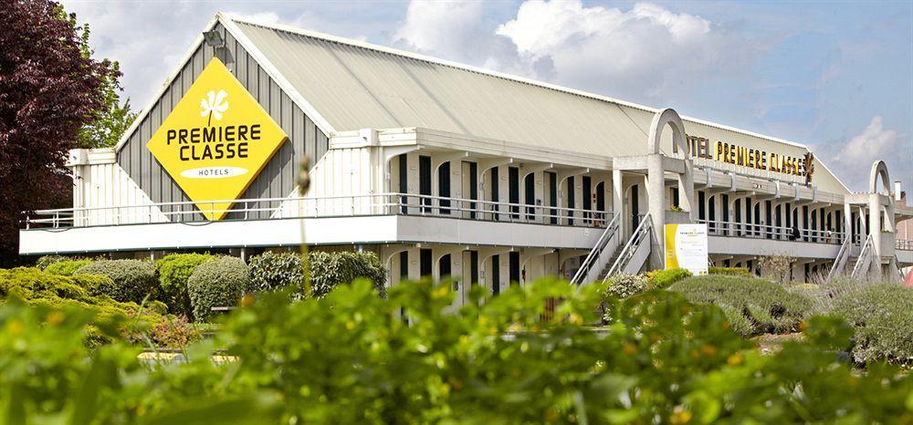 Campanile Montbeliard - Sochaux Hotel Exterior photo